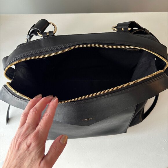 Givenchy Medium Black Two Way Sway Bag - Picture 7 of 16